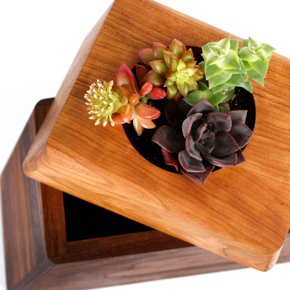 The Living Urn Planter - Perry
