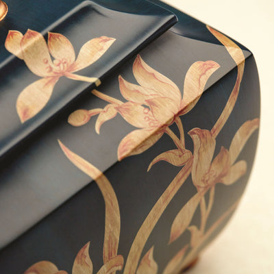 Floral Resin - Messenger