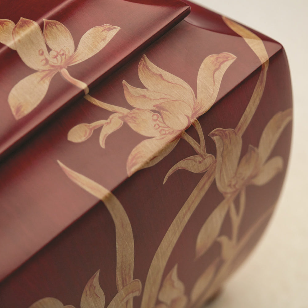 Floral Resin - Emmick